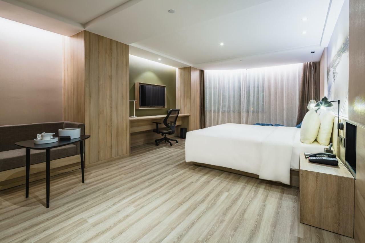Atour Hotel شي نان المظهر الخارجي الصورة